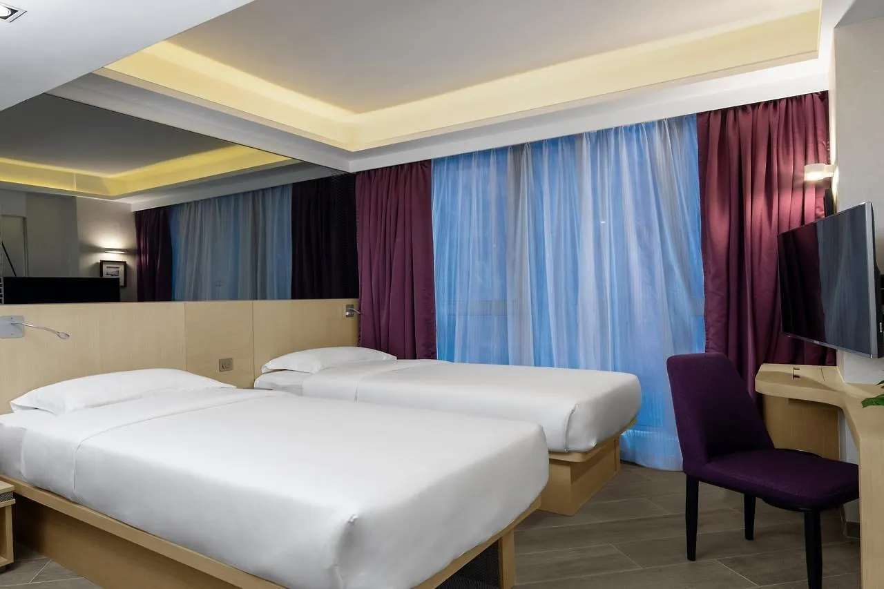 Starphire Hotel Hong Kong