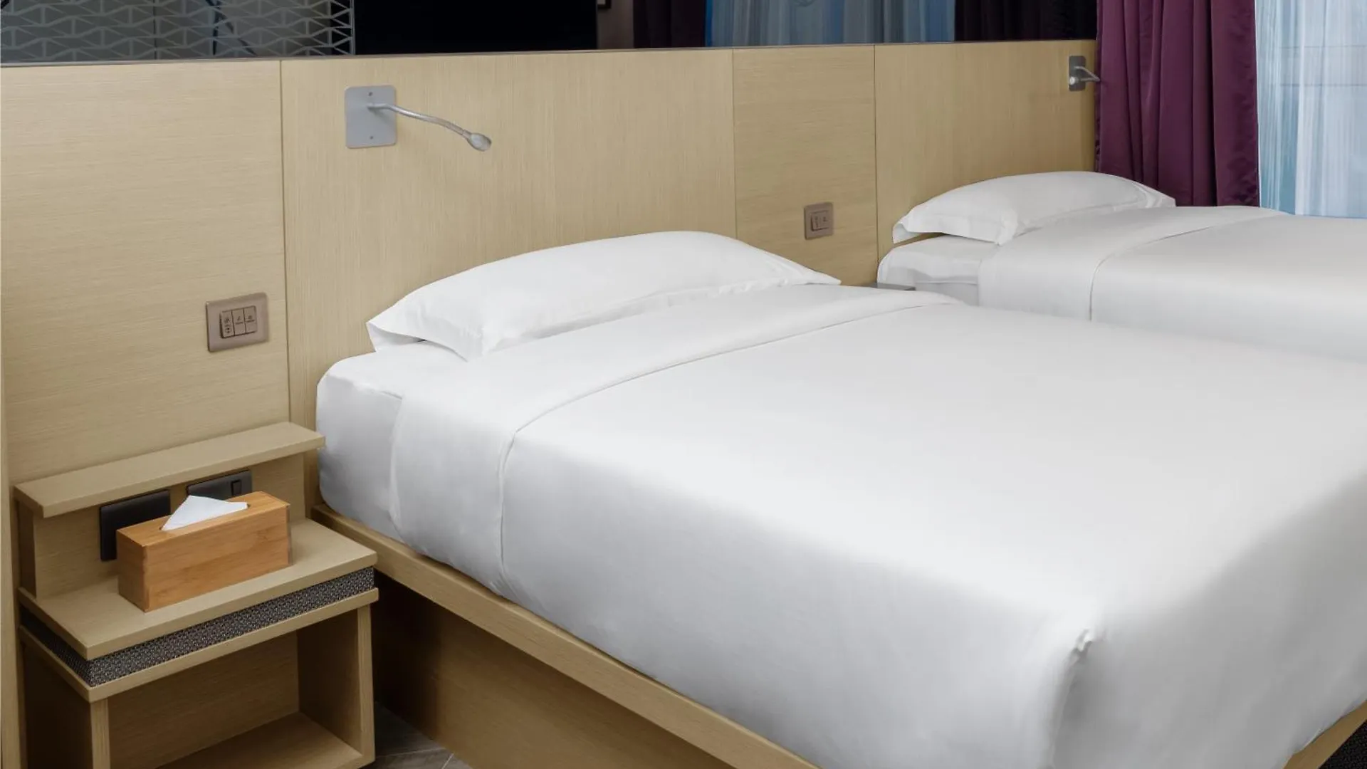 ****  Starphire Hotel Hong Kong China